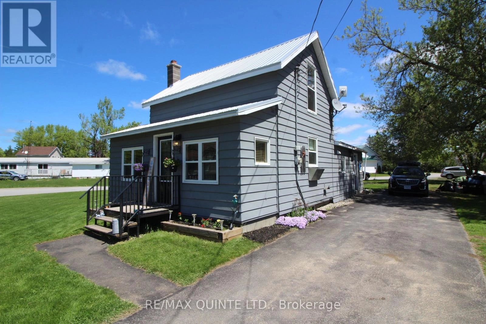 3524 Flinton Road, Addington Highlands, Ontario  K0H 1P0 - Photo 1 - X12374281