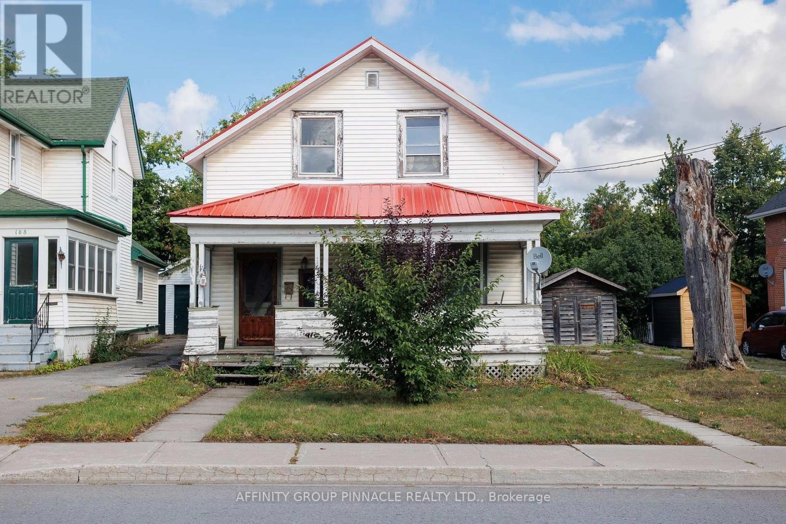 106 Russell Street W, Kawartha Lakes, Ontario  K9V 2X4 - Photo 1 - X12374372