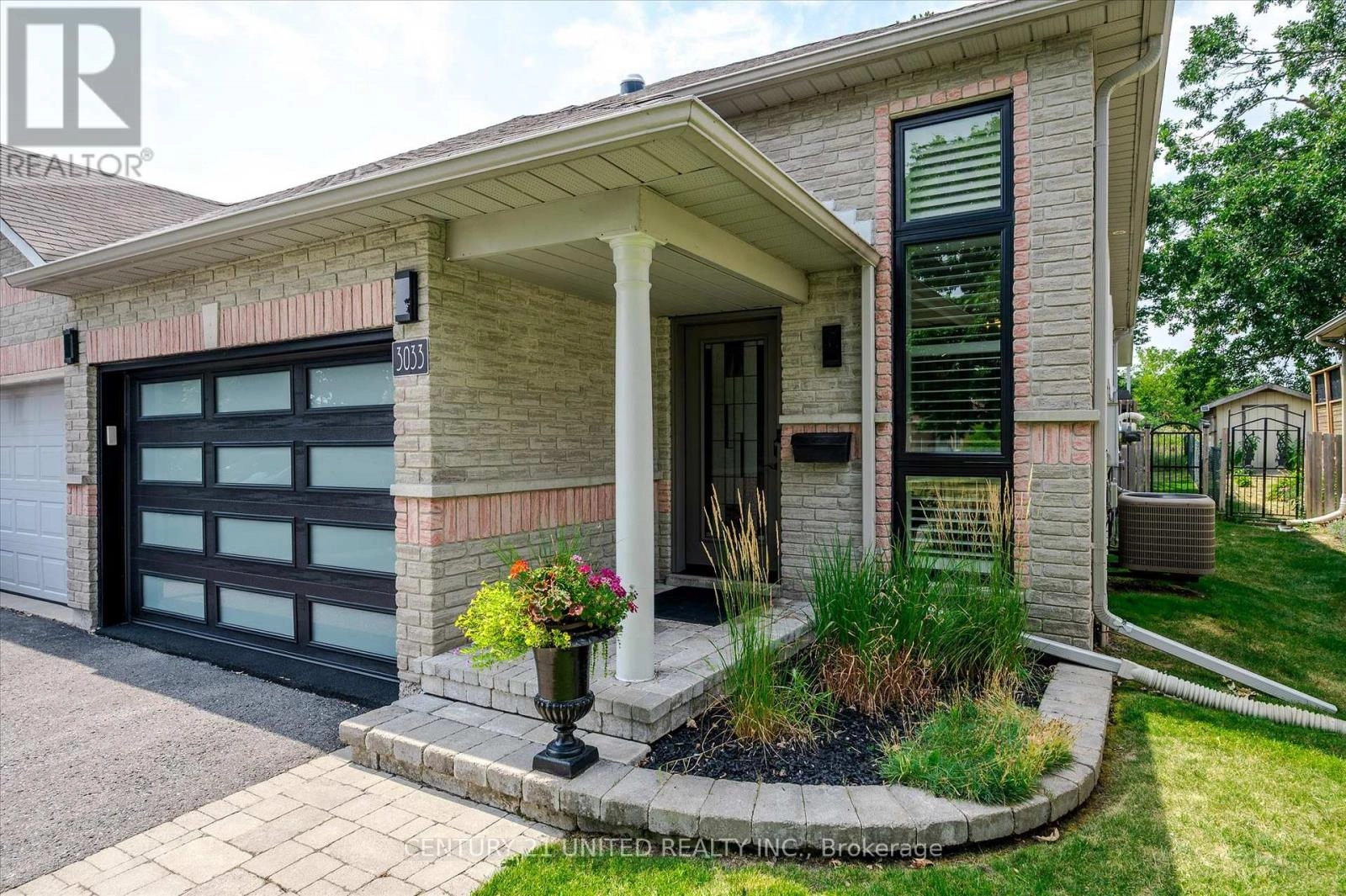 3033 Westridge Boulevard, Peterborough West, Ontario  K9K 2K5 - Photo 1 - X12341484