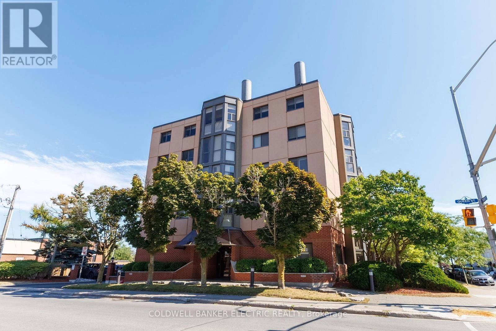 404 - 1 Queen Street, Cobourg, Ontario  K9A 1M8 - Photo 3 - X12370200