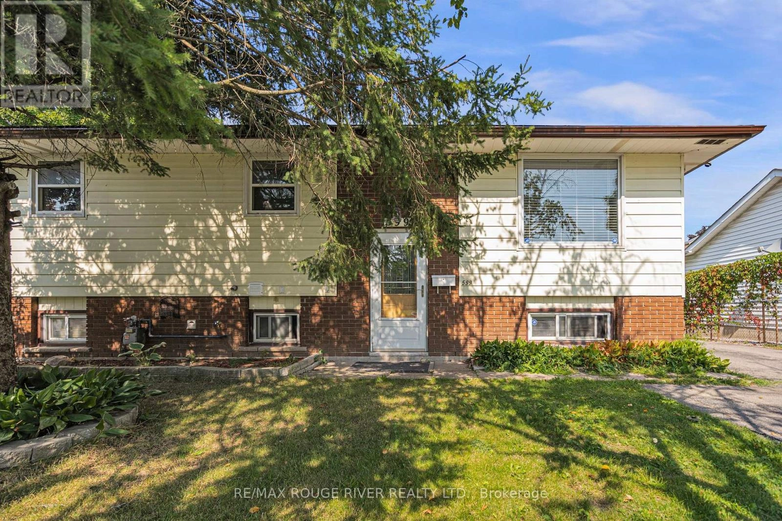 Main - 599 Otonabee Drive, Peterborough, Ontario  K9J 7X8 - Photo 3 - X12375202