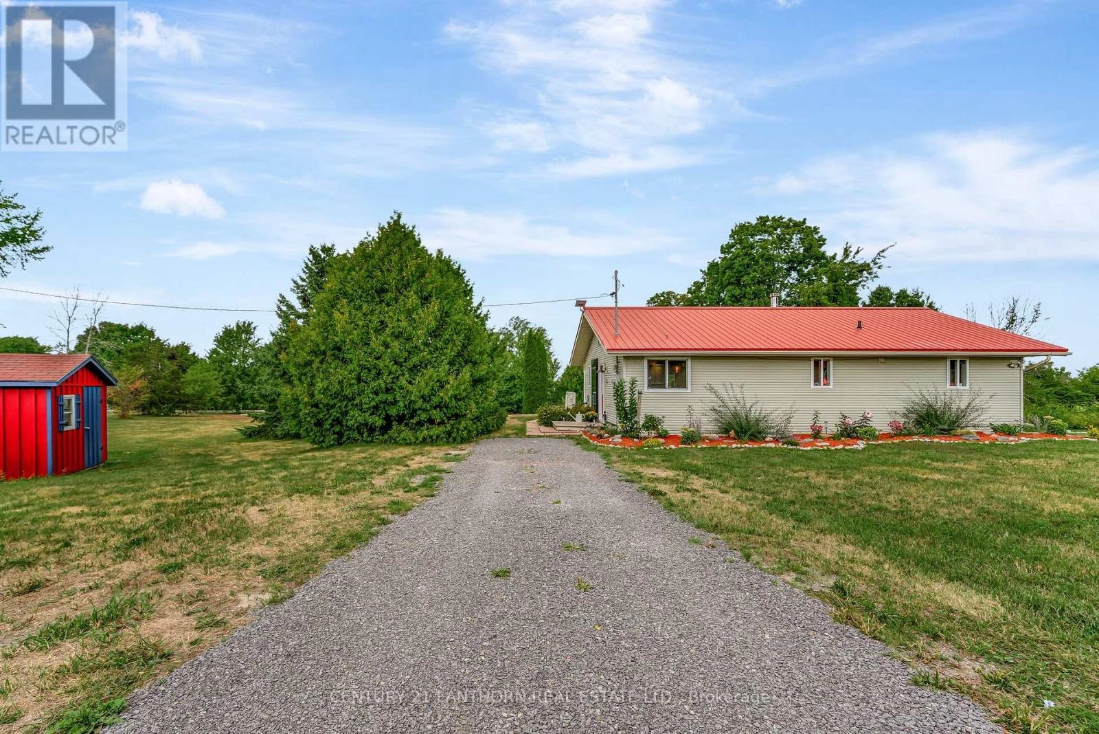 80 Prinyers Cove Crescent, Prince Edward County, Ontario  K0K 2T0 - Photo 3 - X12375902