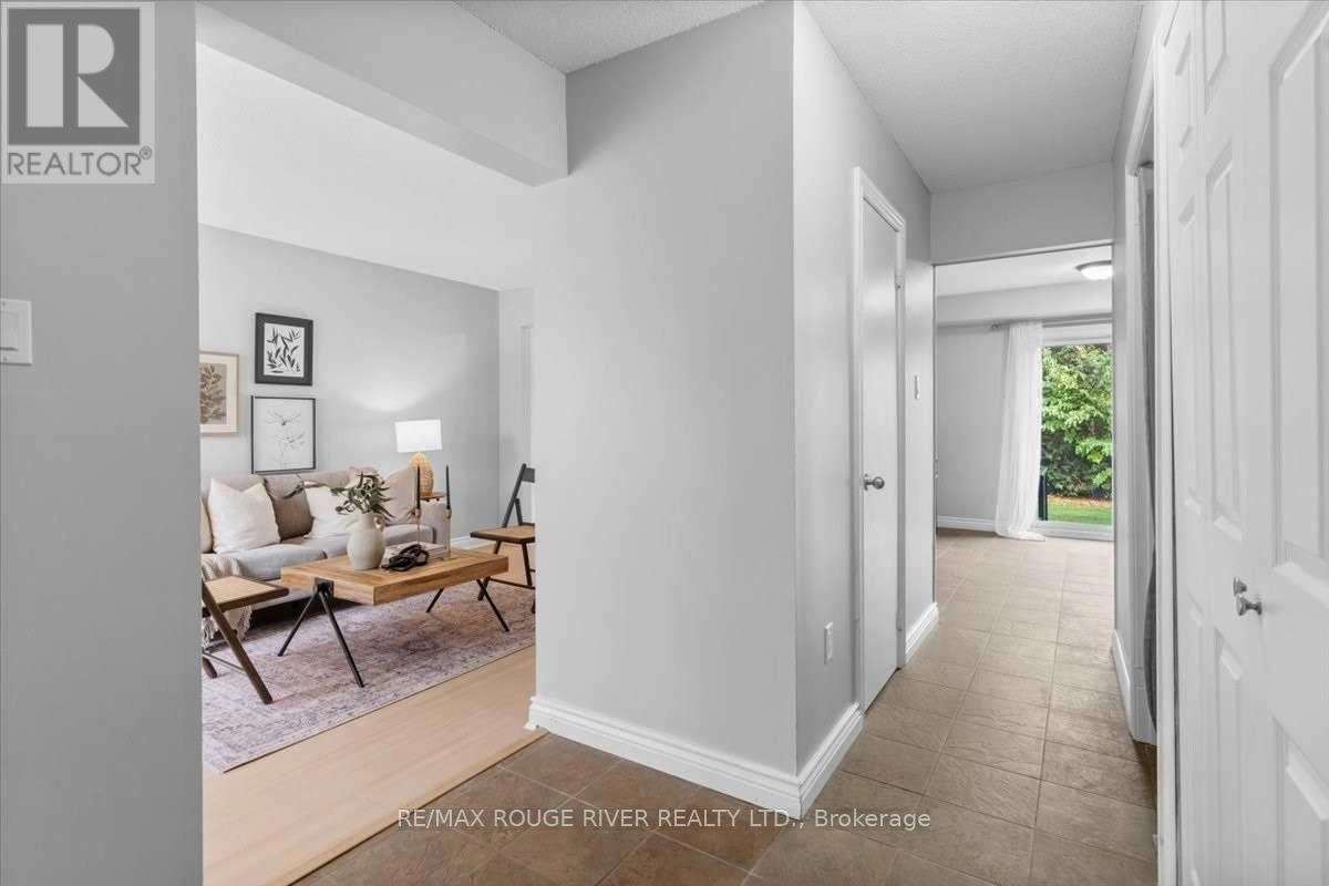 Main - 7 Inglis Avenue, Clarington, Ontario  L1E 2A8 - Photo 3 - E12376910