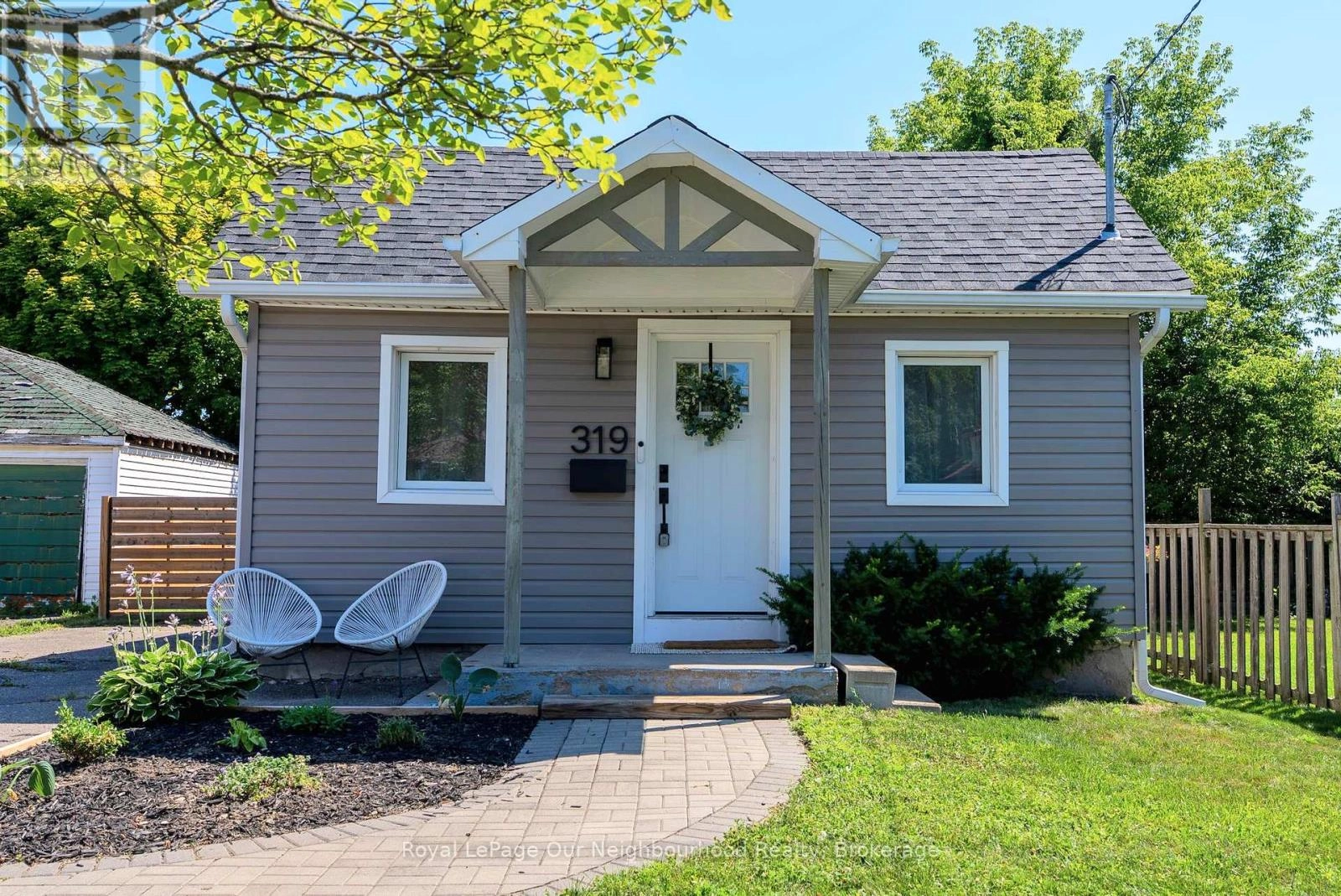 319 Division Street, Oshawa, Ontario  L1G 5M6 - Photo 1 - E12376941