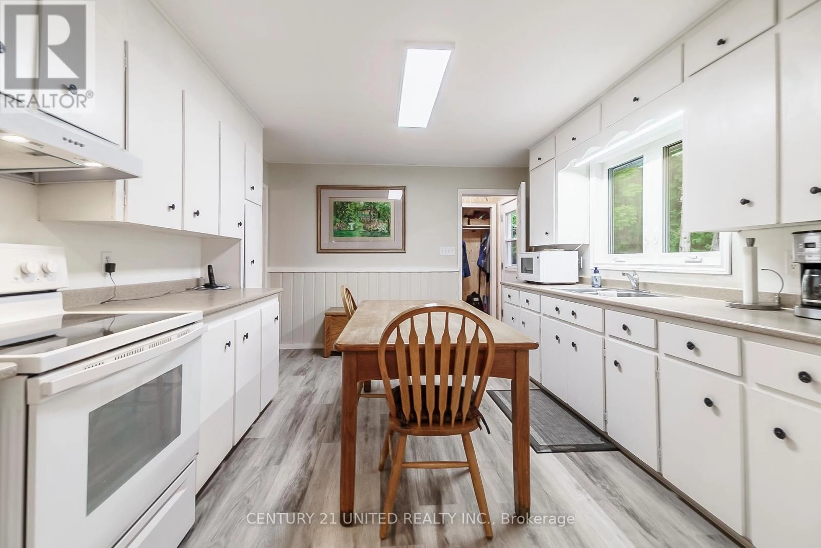 50 Brights Lane, Trent Hills, Ontario K0L 1L0 - Photo 7 - X12376937