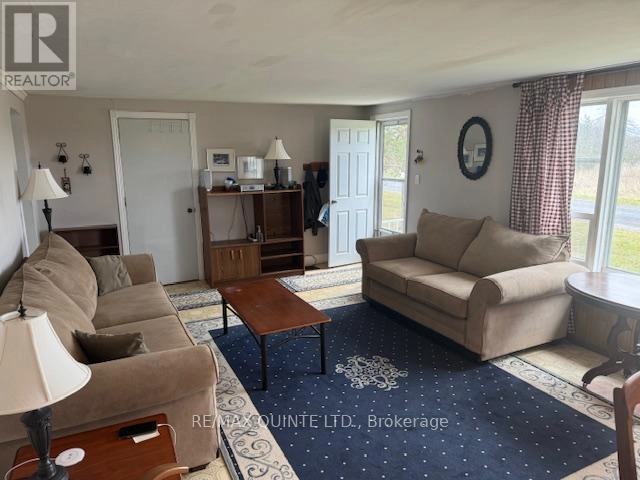 5083 Long Point Road, Prince Edward County, Ontario  K0K 2T0 - Photo 3 - X12377547