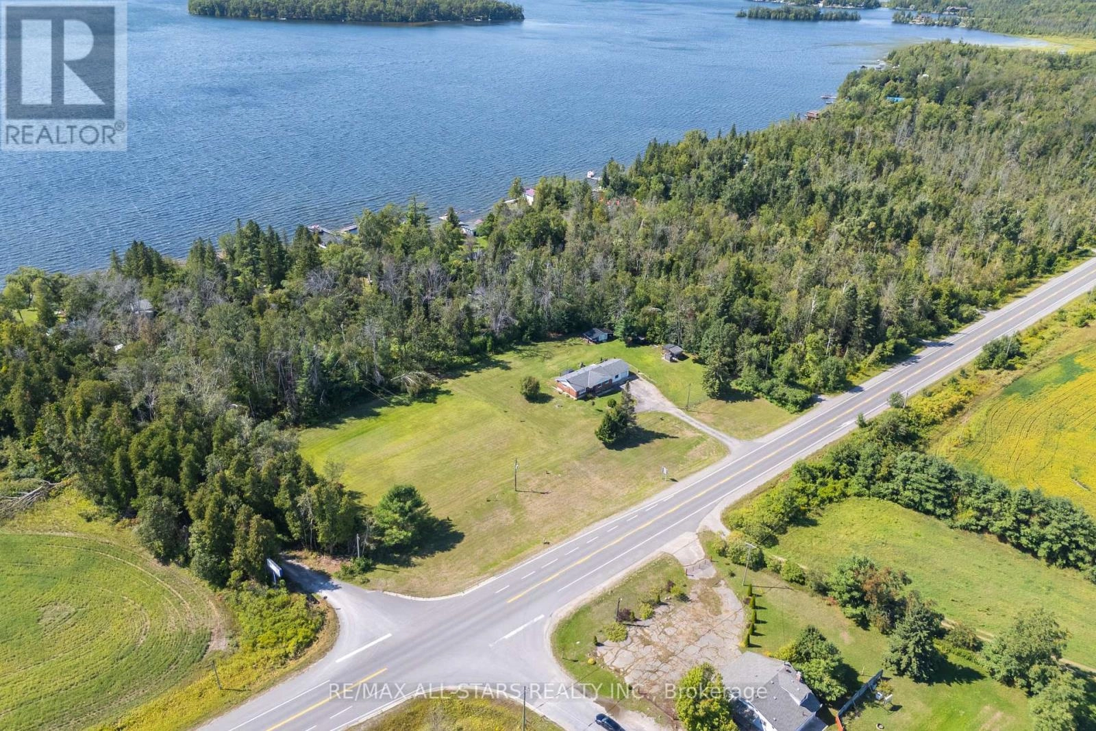 6077 Hwy 35, Kawartha Lakes, Ontario  K0M 1N0 - Photo 1 - X12376520