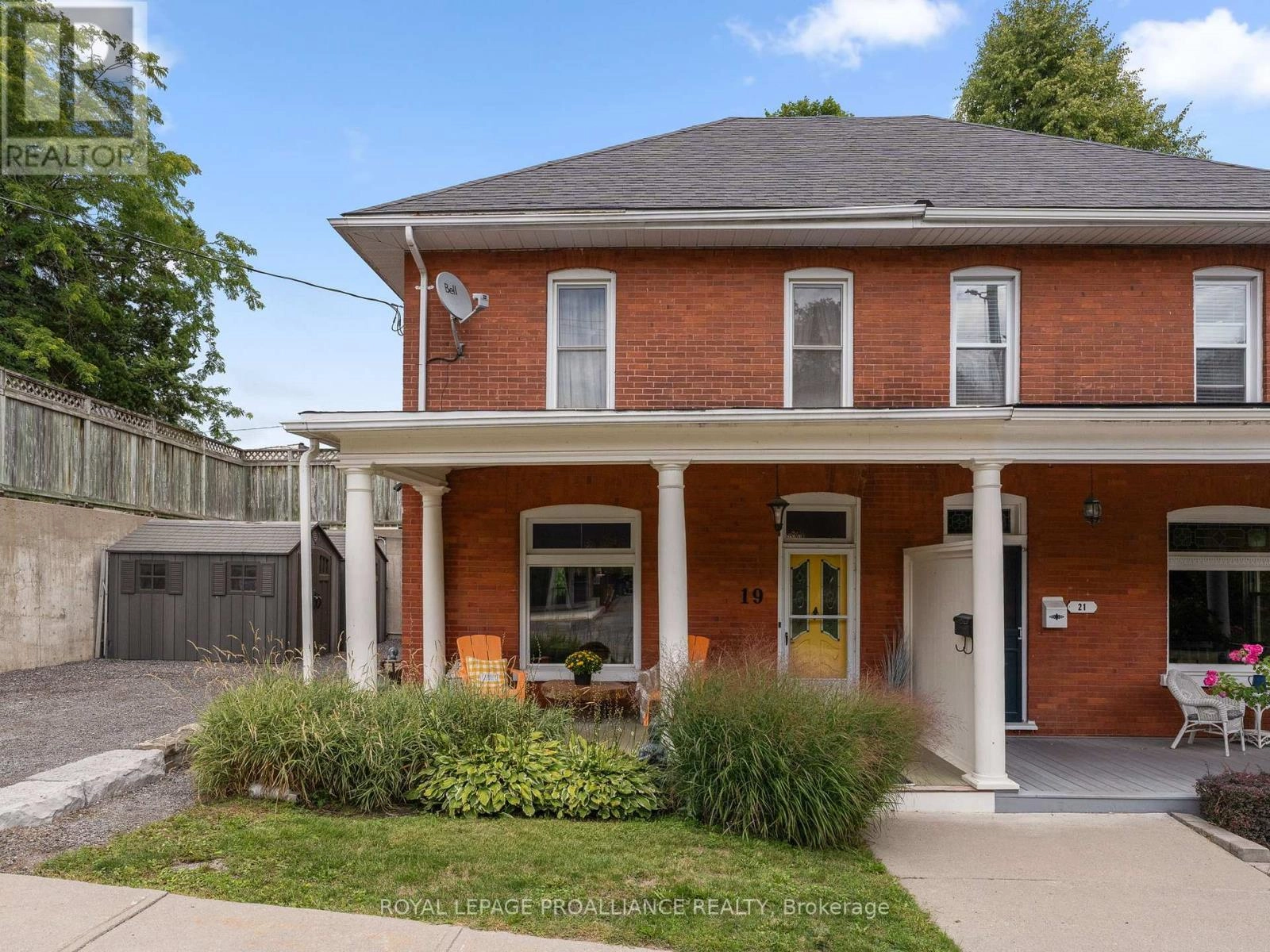 19 Pine Street S, Port Hope, Ontario  L1A 3E6 - Photo 2 - X12378232