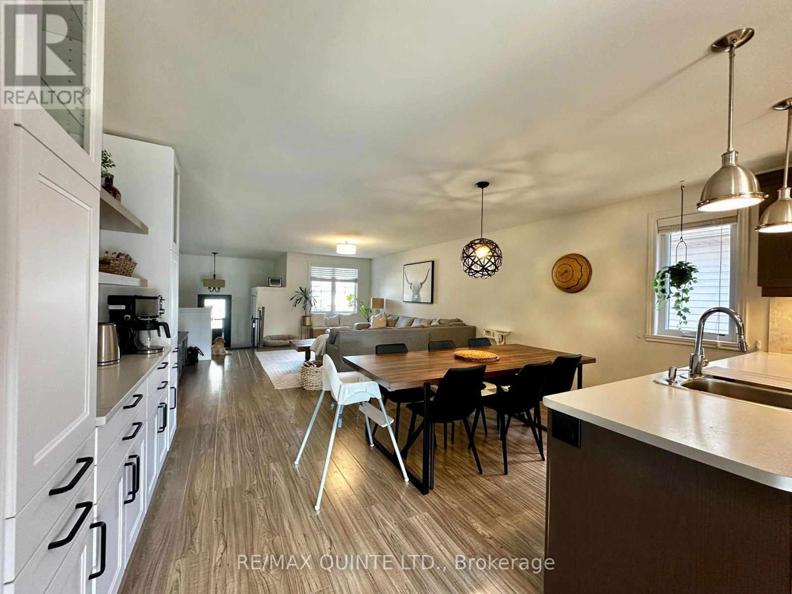 138 Greenhill Lane, Belleville, Ontario  K8N 0C7 - Photo 3 - X12379452
