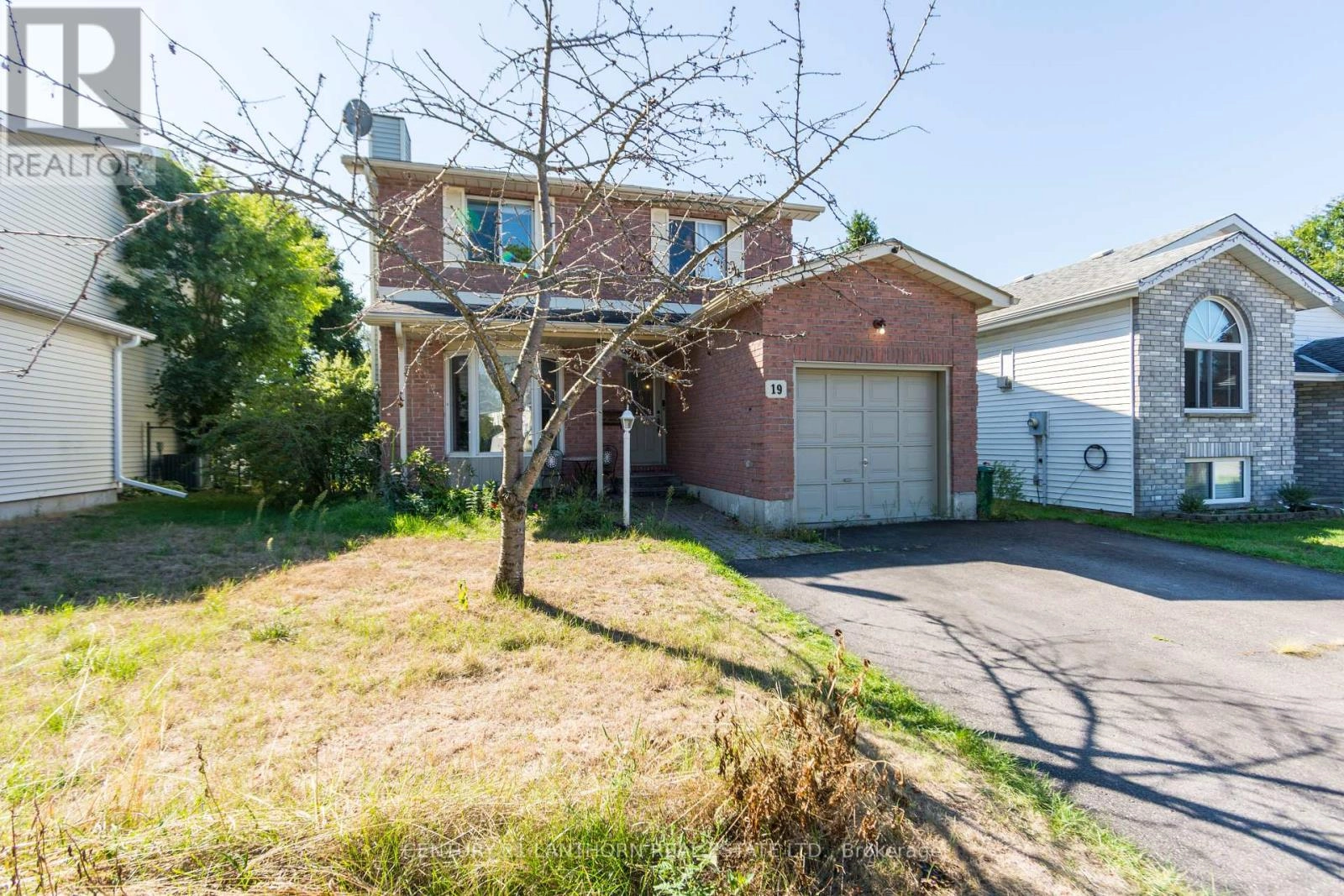 19 Bogart Crescent, Belleville, Ontario  K8P 5E9 - Photo 2 - X12379740