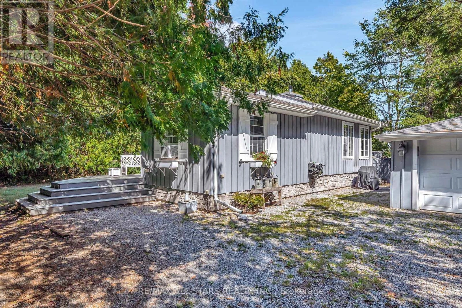 50 Bayview Estate Road, Kawartha Lakes, Ontario  K0M 1N0 - Photo 3 - X12379983