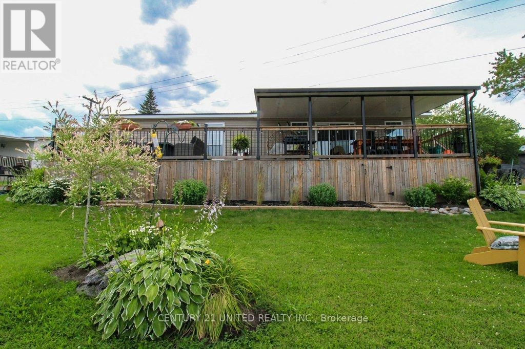 5 Marina Cres - 920 Skyline Road, Selwyn, Ontario  K0L 1T0 - Photo 3 - X12371035