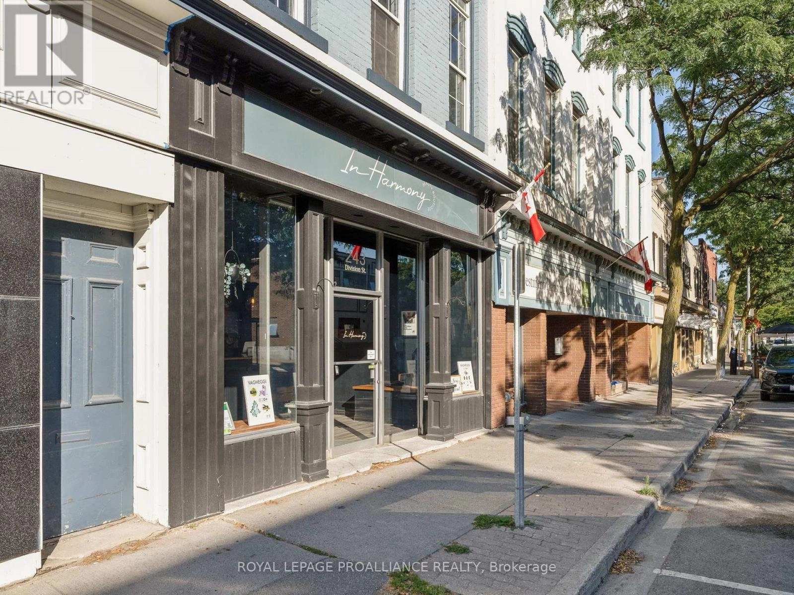 243 Division Street, Cobourg, Ontario  K9A 3P9 - Photo 3 - X12380376