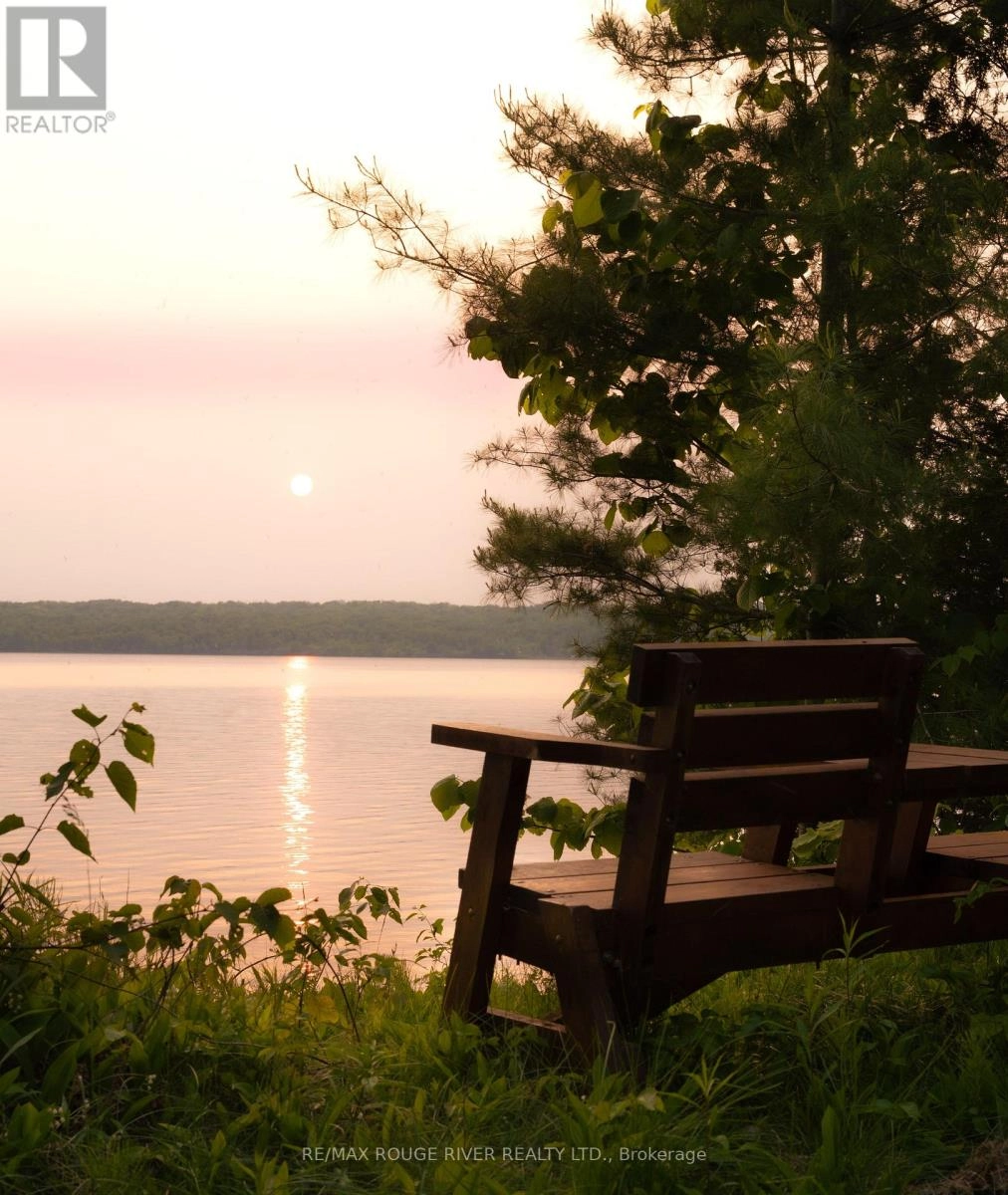 283a Marble Point Road, Marmora And Lake, Ontario  K0K 2M0 - Photo 2 - X12380538
