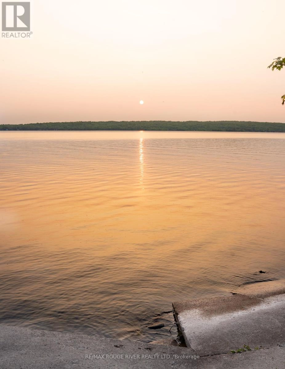 283a Marble Point Road, Marmora And Lake, Ontario  K0K 2M0 - Photo 3 - X12380538