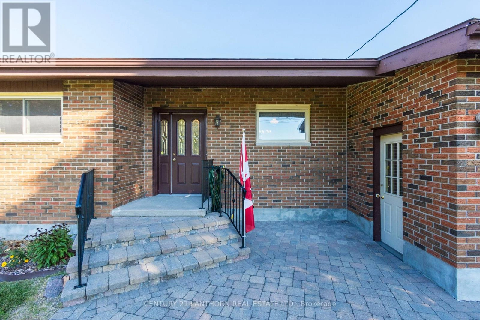 503 Wallbridge Road, Belleville, Ontario  K8N 4Z5 - Photo 2 - X12380573