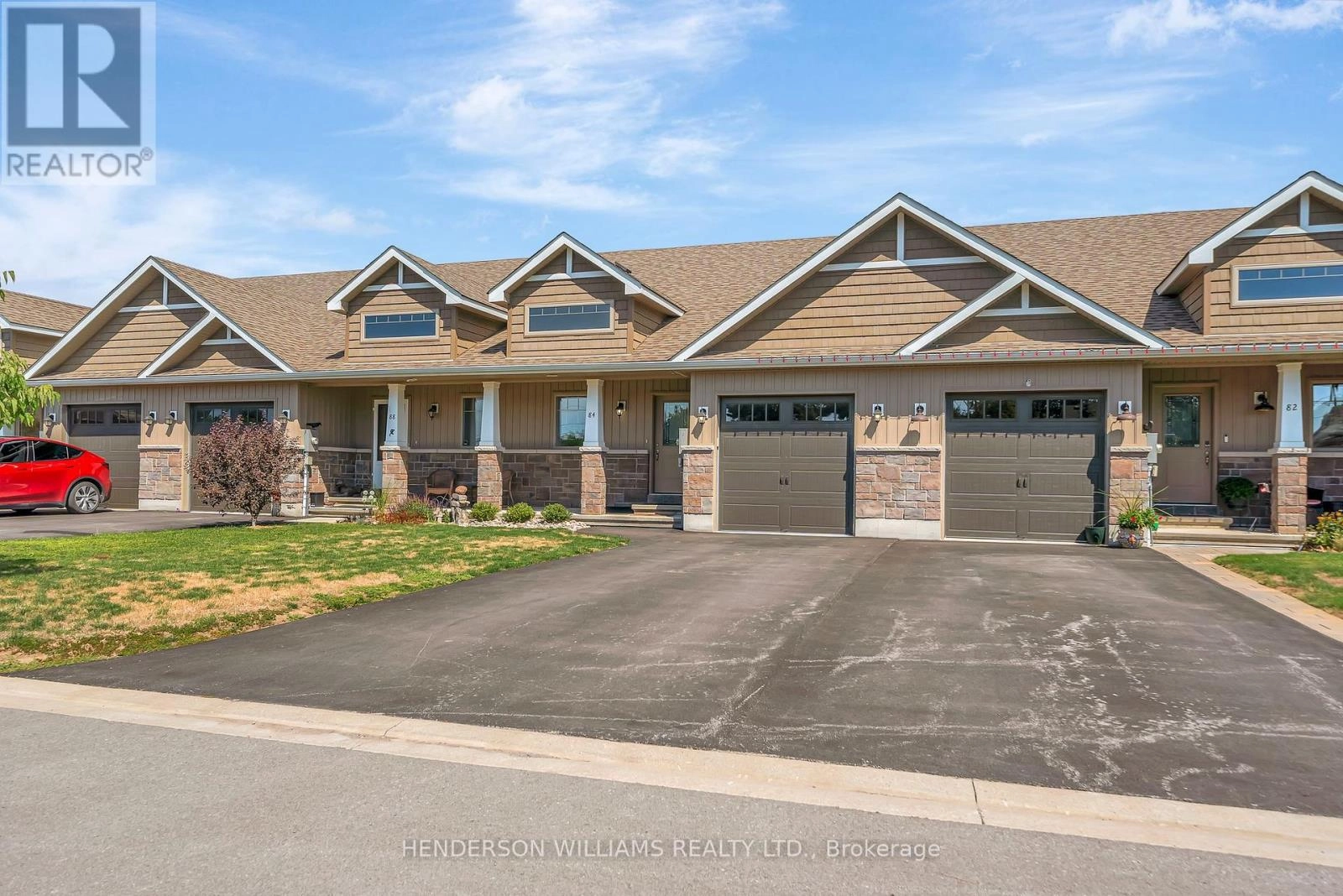 84 Farrington Crescent, Prince Edward County, Ontario  K0K 2T0 - Photo 2 - X12380592