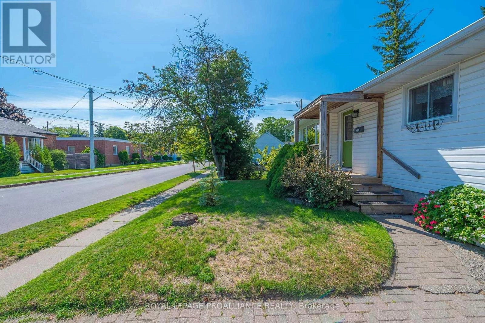427 Victoria Street, Cobourg, Ontario  K9A 3H1 - Photo 2 - X12380822