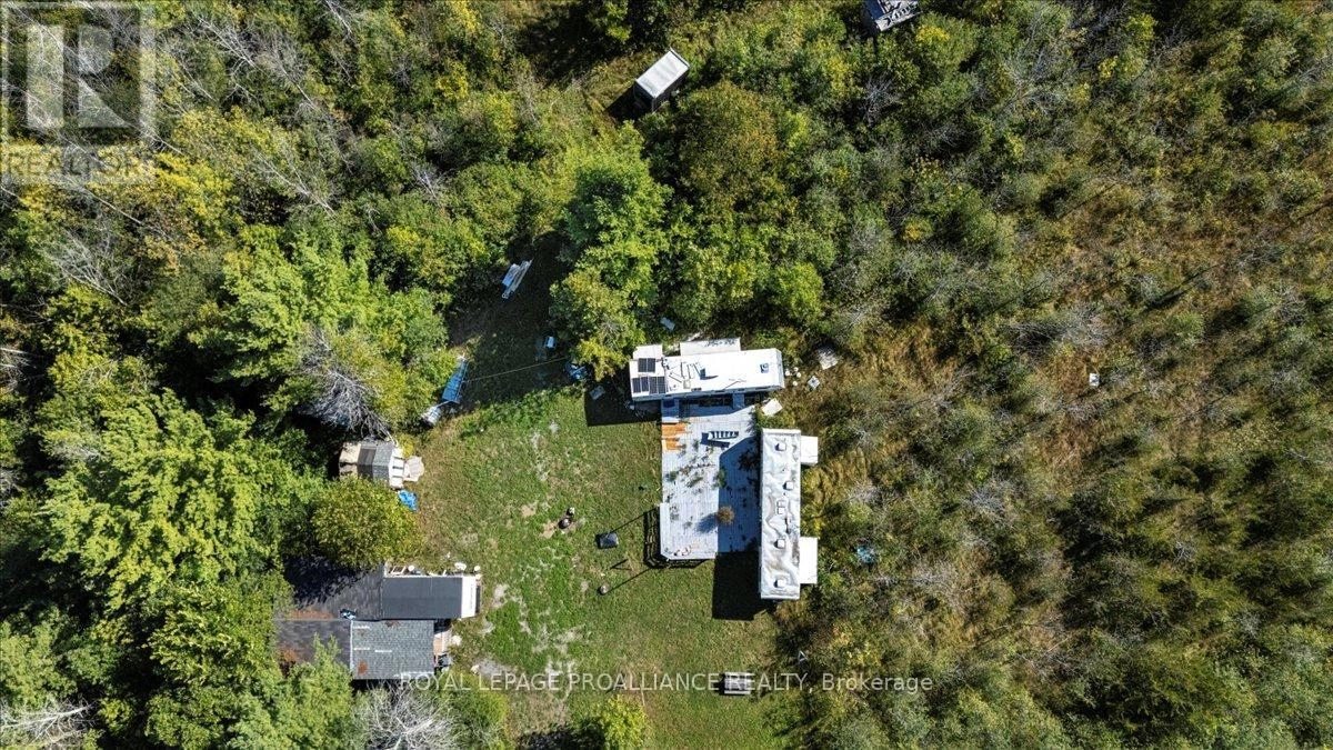467 Lighthall Road, Prince Edward County, Ontario  K0K 2P0 - Photo 3 - X12380989