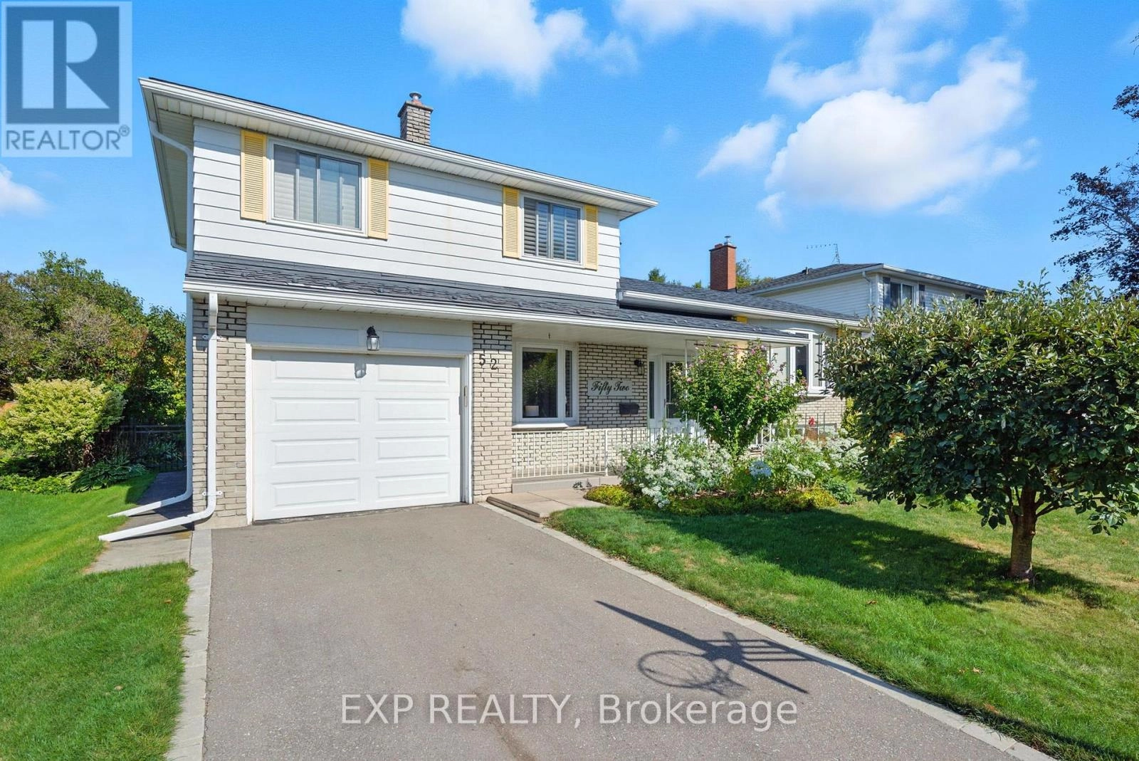 52 Bayview Crescent, Cobourg, Ontario  K9A 4C6 - Photo 3 - X12381397