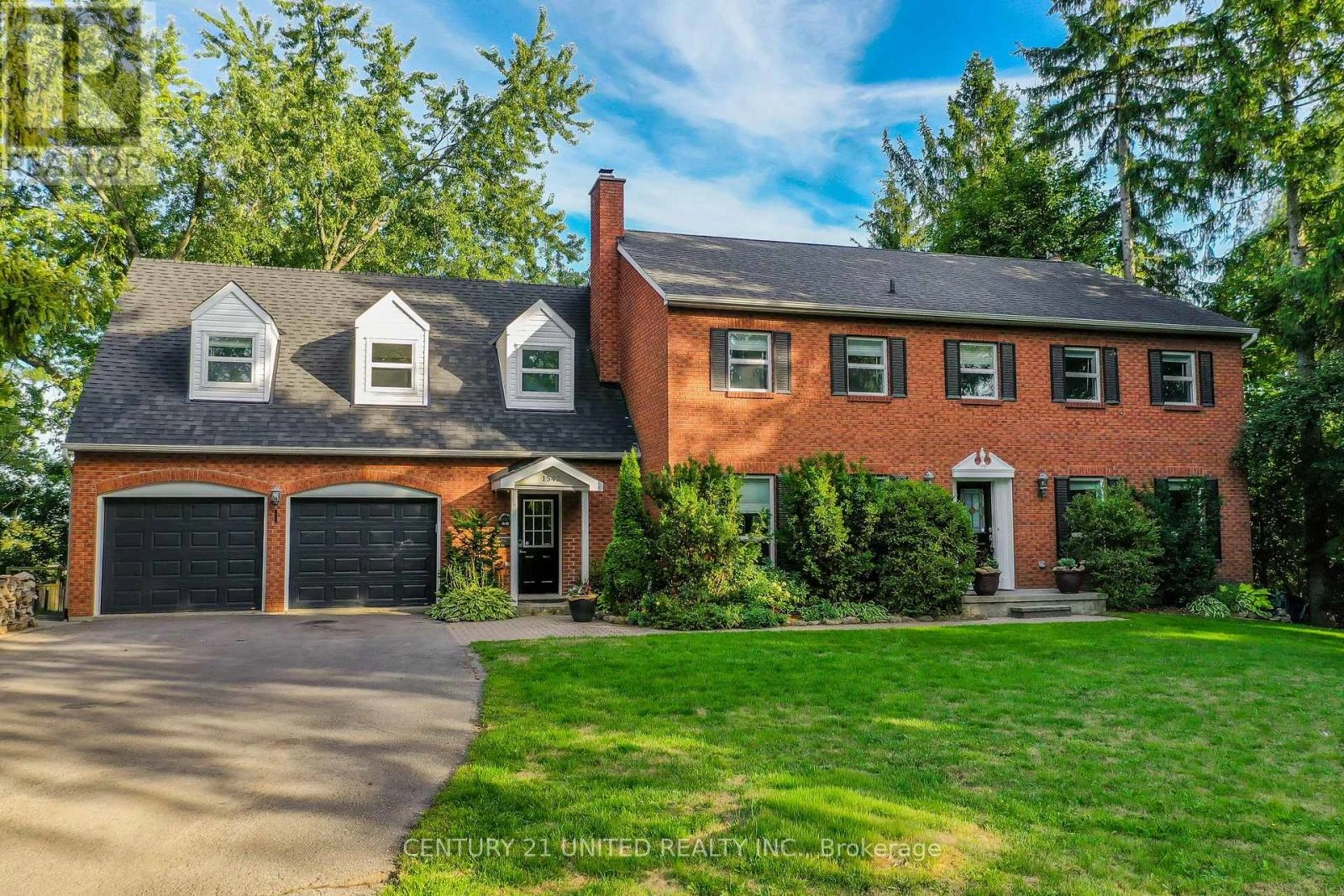 1542 Champlain Drive, Peterborough, Ontario  K9L 1N6 - Photo 1 - X12381655