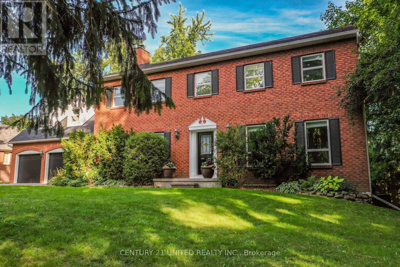 1542 Champlain Drive, Peterborough, Ontario  K9L 1N6 - Photo 2 - X12381655