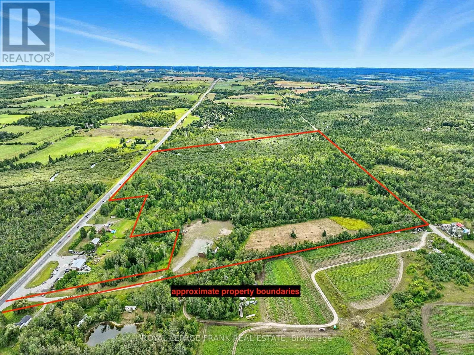 274 Highway 35, Kawartha Lakes, Ontario  L0B 1K0 - Photo 1 - X12381517