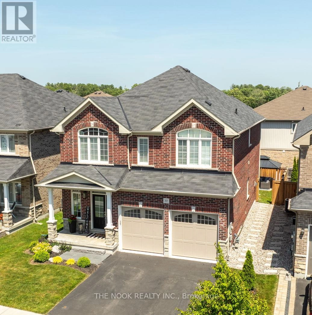207 Crombie Street, Clarington, Ontario  L1C 0T8 - Photo 1 - E12382004