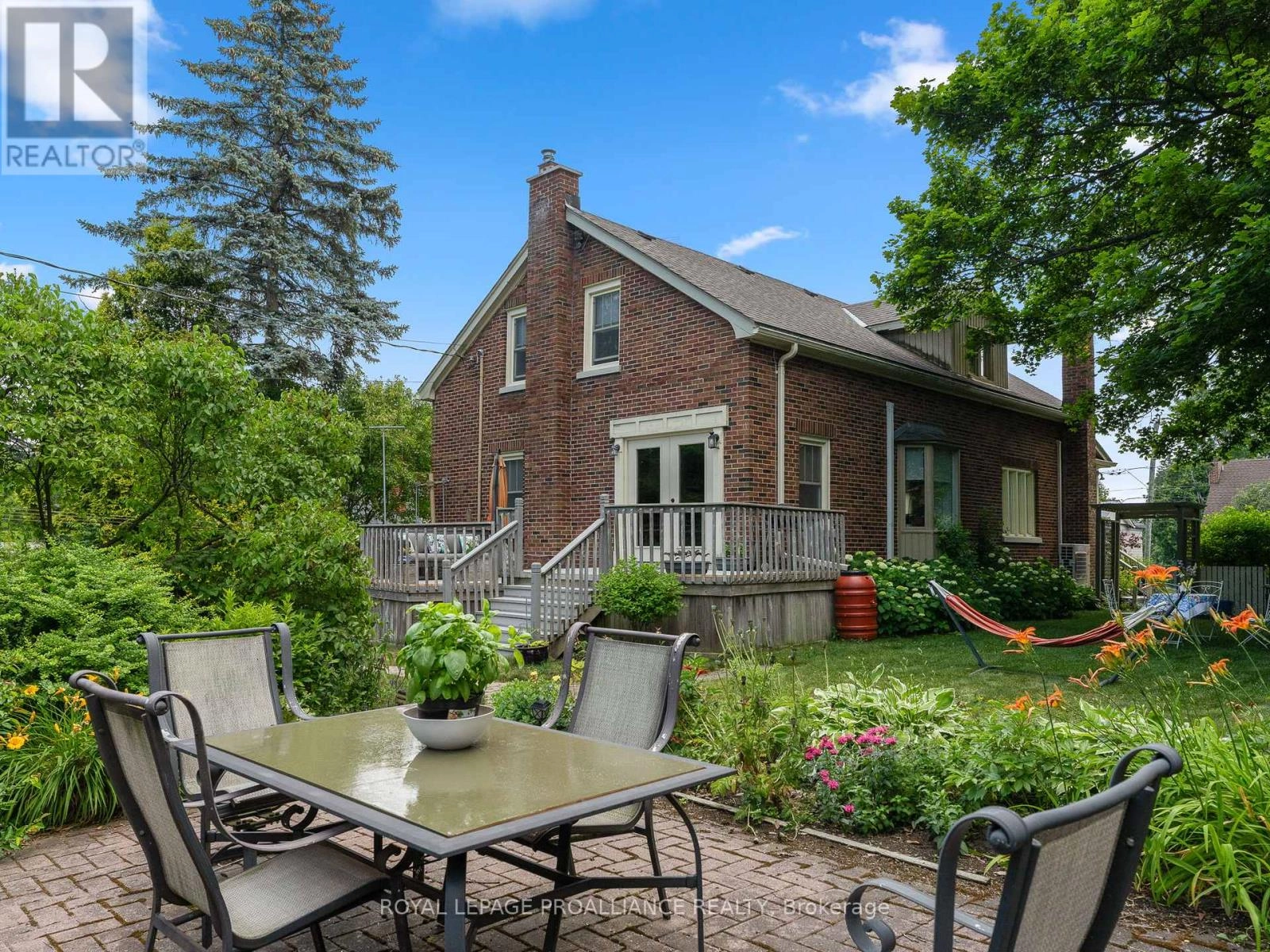 130 Bruton Street, Port Hope, Ontario  L1A 1V3 - Photo 3 - X12382307