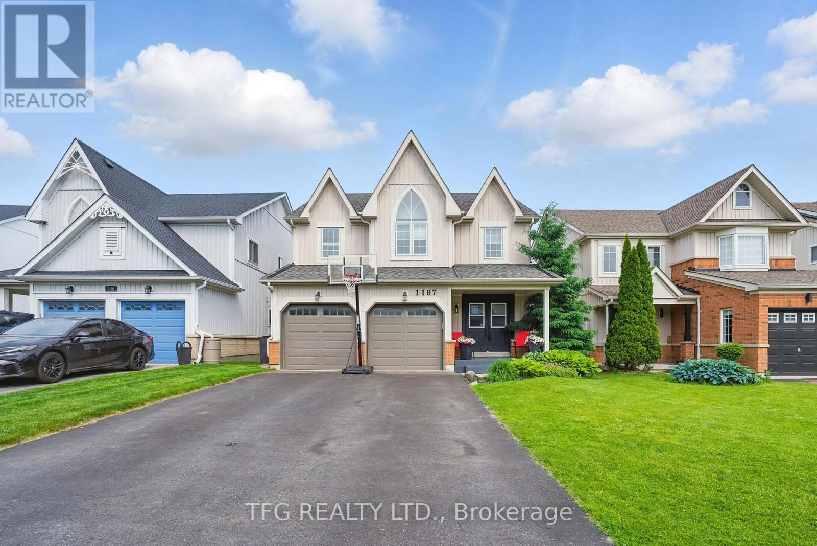1187 Ashgrove Crescent, Oshawa, Ontario  L1K 3A4 - Photo 2 - E12382800