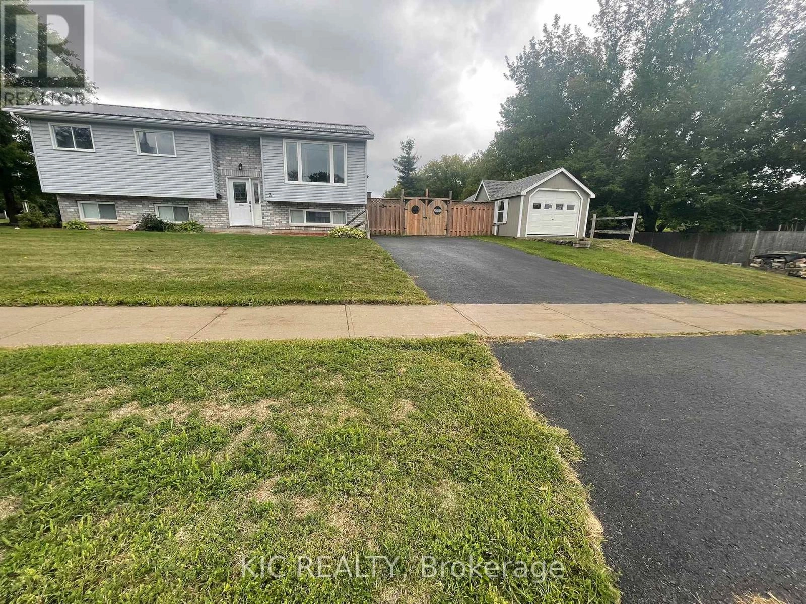 3 Creekside Drive, Stirling-Rawdon, Ontario  K0K 3E0 - Photo 1 - X12379788