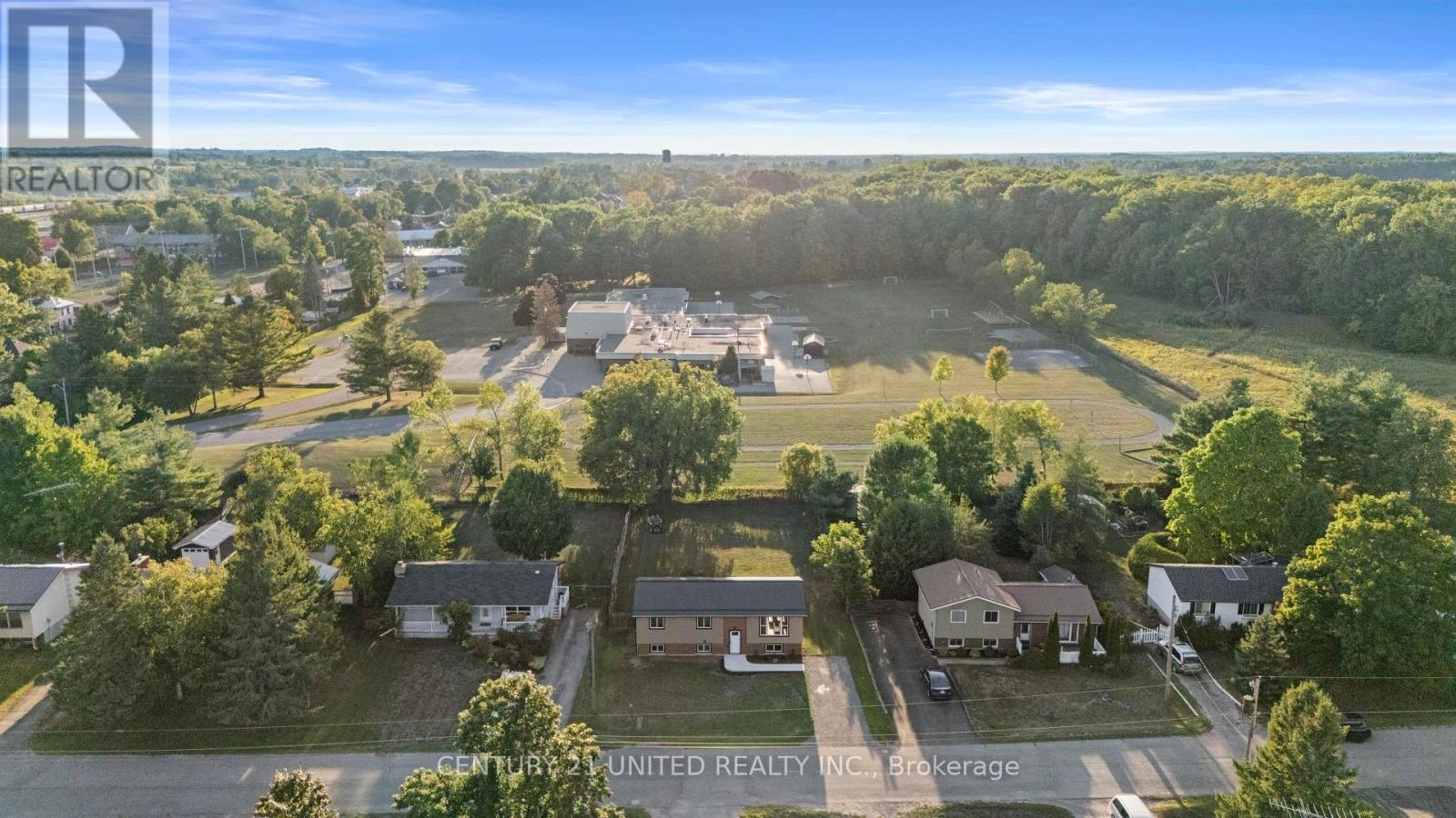 25 William Street, Havelock-Belmont-Methuen, Ontario  K0L 1Z0 - Photo 3 - X12383217