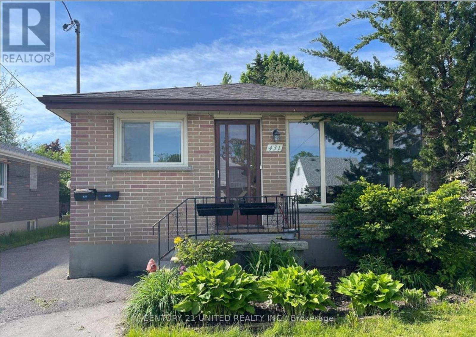 Upper - 431 O'connell Road, Peterborough, Ontario  K9J 4E1 - Photo 1 - X12383252