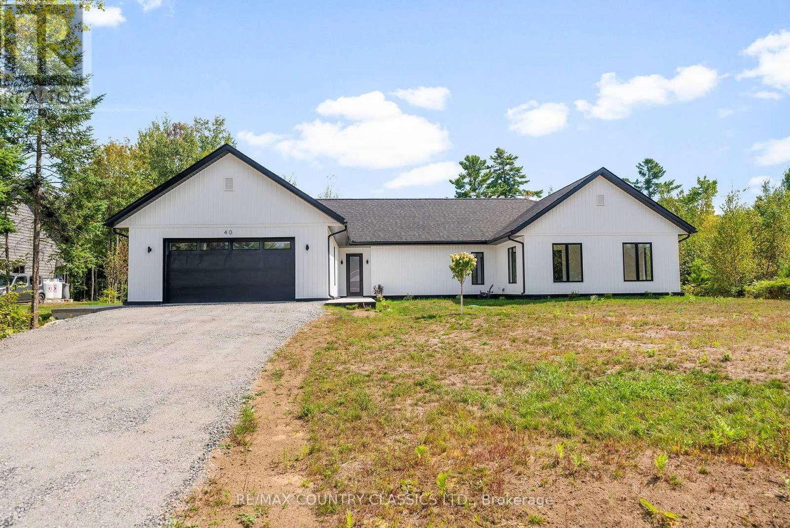 40 Bancroft Ridge Drive, Bancroft, Ontario  K0L 1C0 - Photo 1 - X12383353