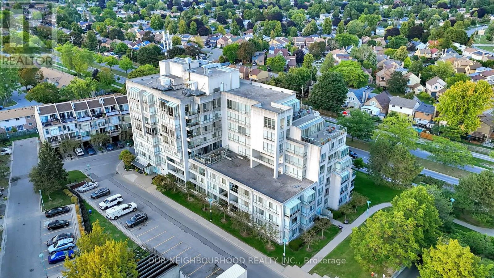 304 - 25 Cumberland Lane, Ajax, Ontario  L1S 7K1 - Photo 2 - E12384103