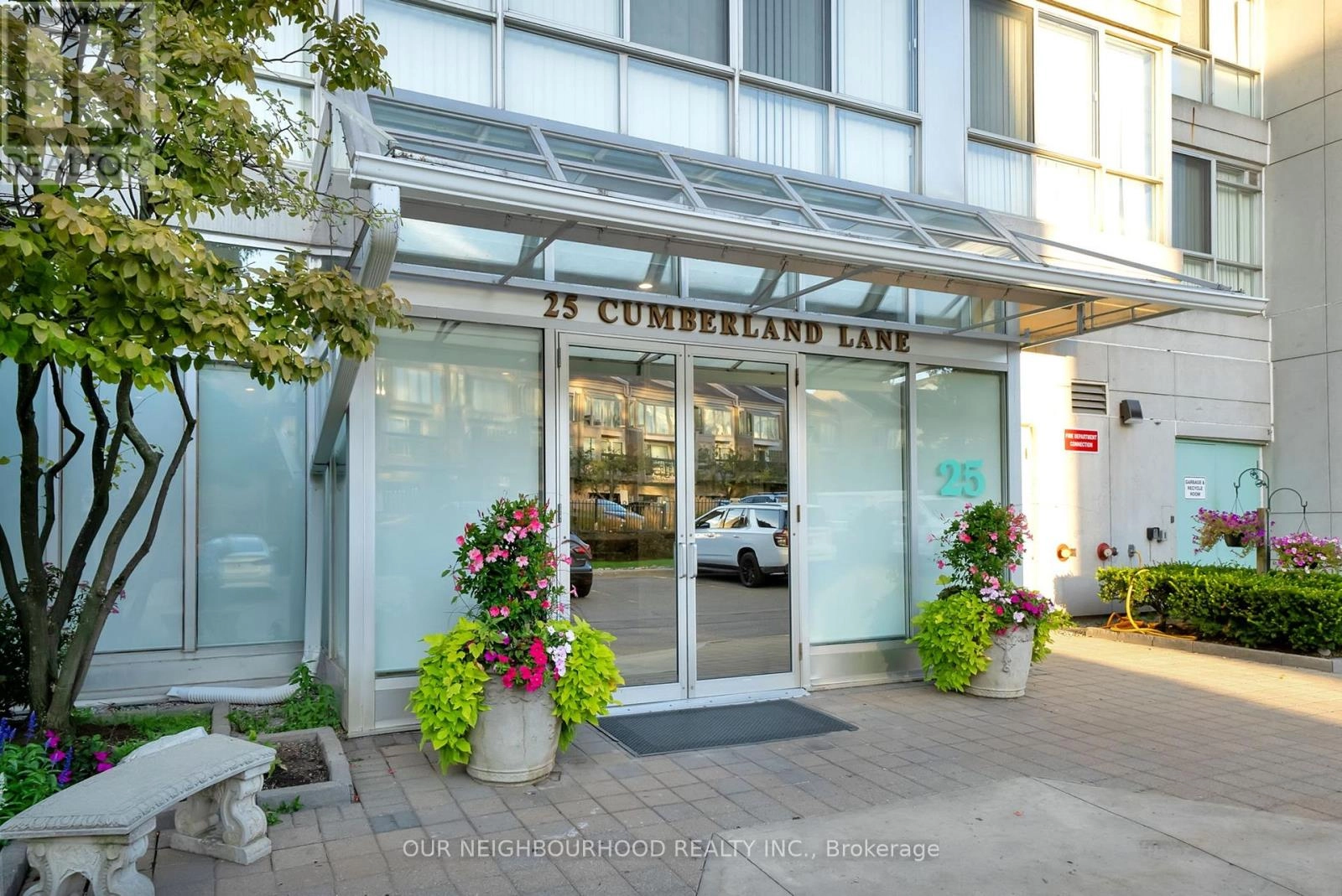 304 - 25 Cumberland Lane, Ajax, Ontario  L1S 7K1 - Photo 3 - E12384103