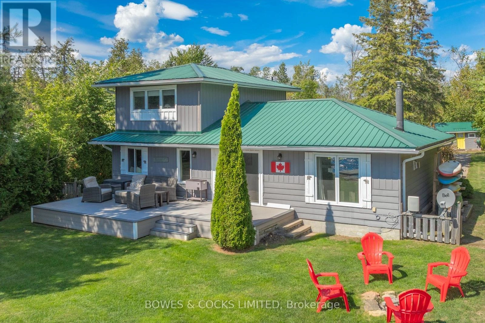 32 Sturgeon Glen Road, Kawartha Lakes, Ontario  K0M 1N0 - Photo 1 - X12383921