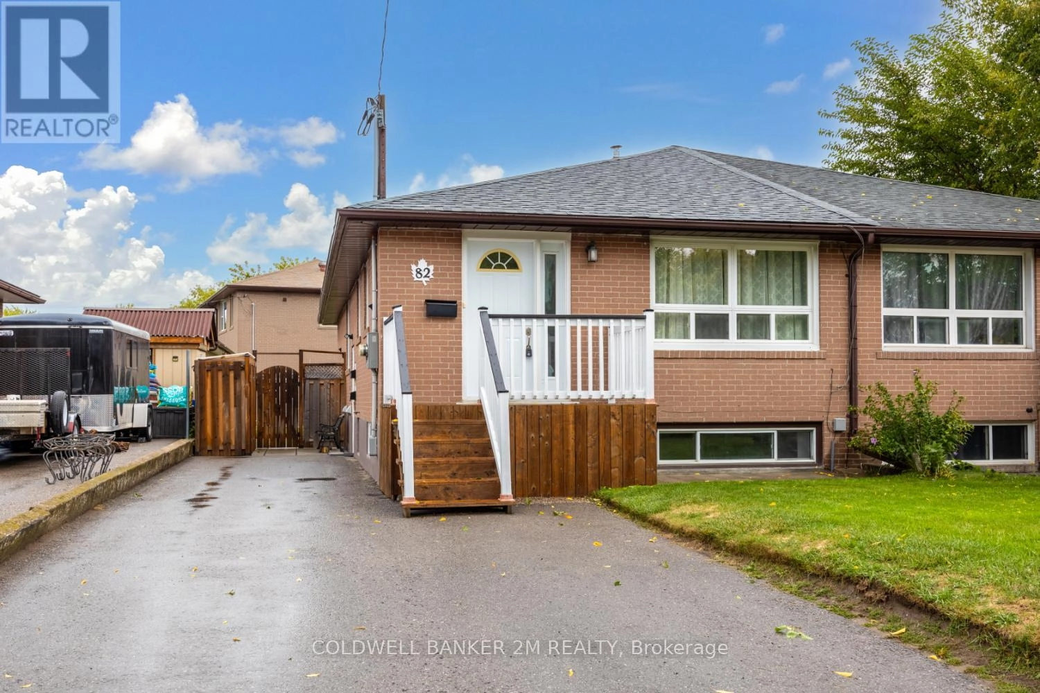 82 Durham Street, Oshawa, Ontario  L1J 5P7 - Photo 1 - E12384550