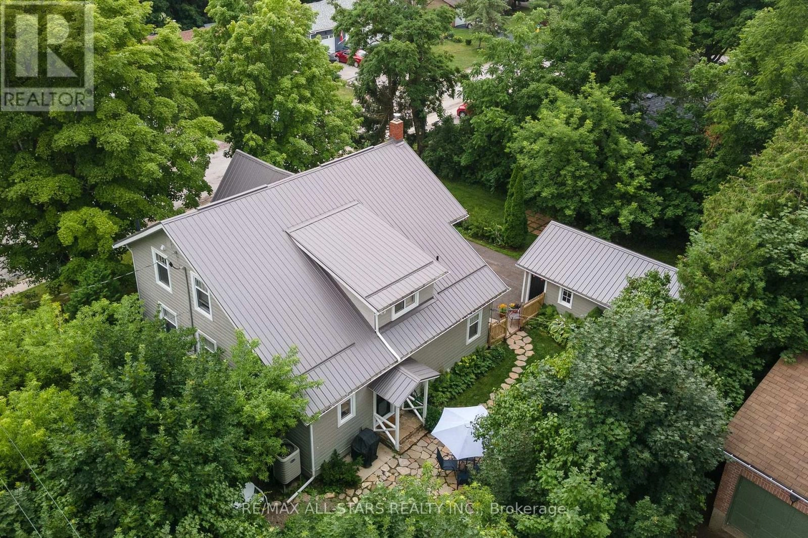 49 John Street, Kawartha Lakes, Ontario  K0M 1N0 - Photo 2 - X12384546