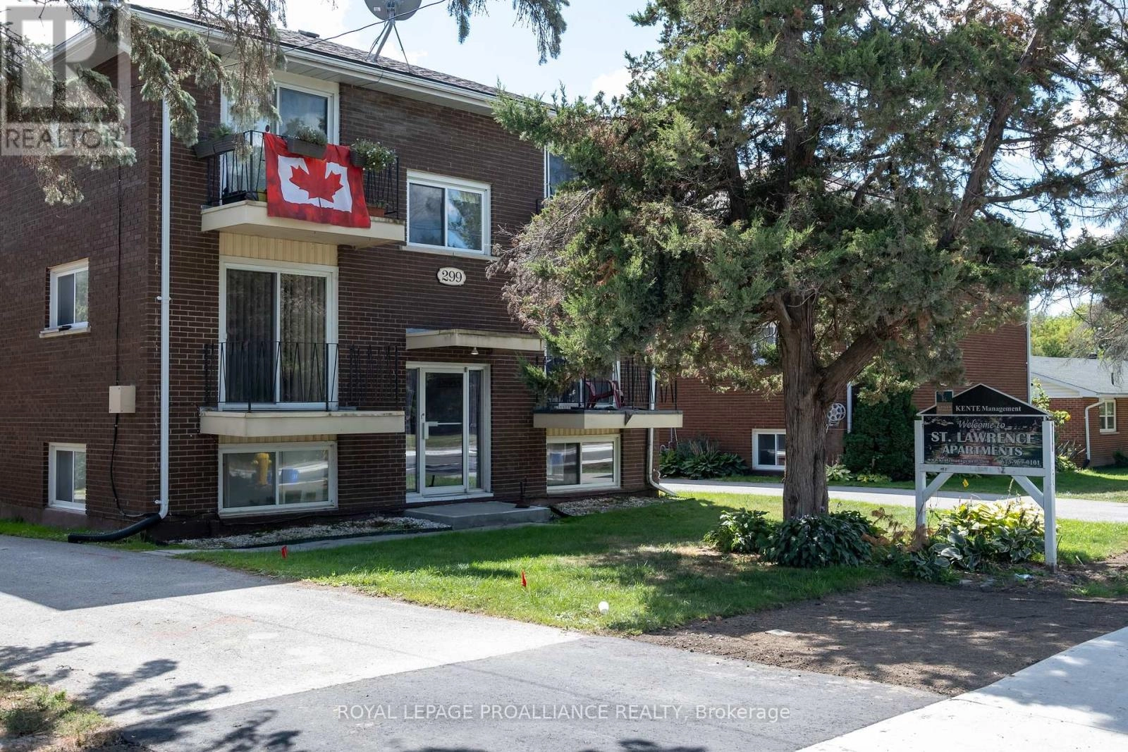 297-301 St. Lawrence Street E, Madoc, Ontario  K0K 2K0 - Photo 1 - X12384936