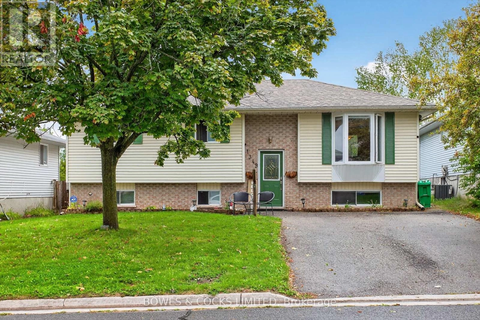 1349 Tudor Crescent, Peterborough, Ontario  K9L 1X1 - Photo 1 - X12384942
