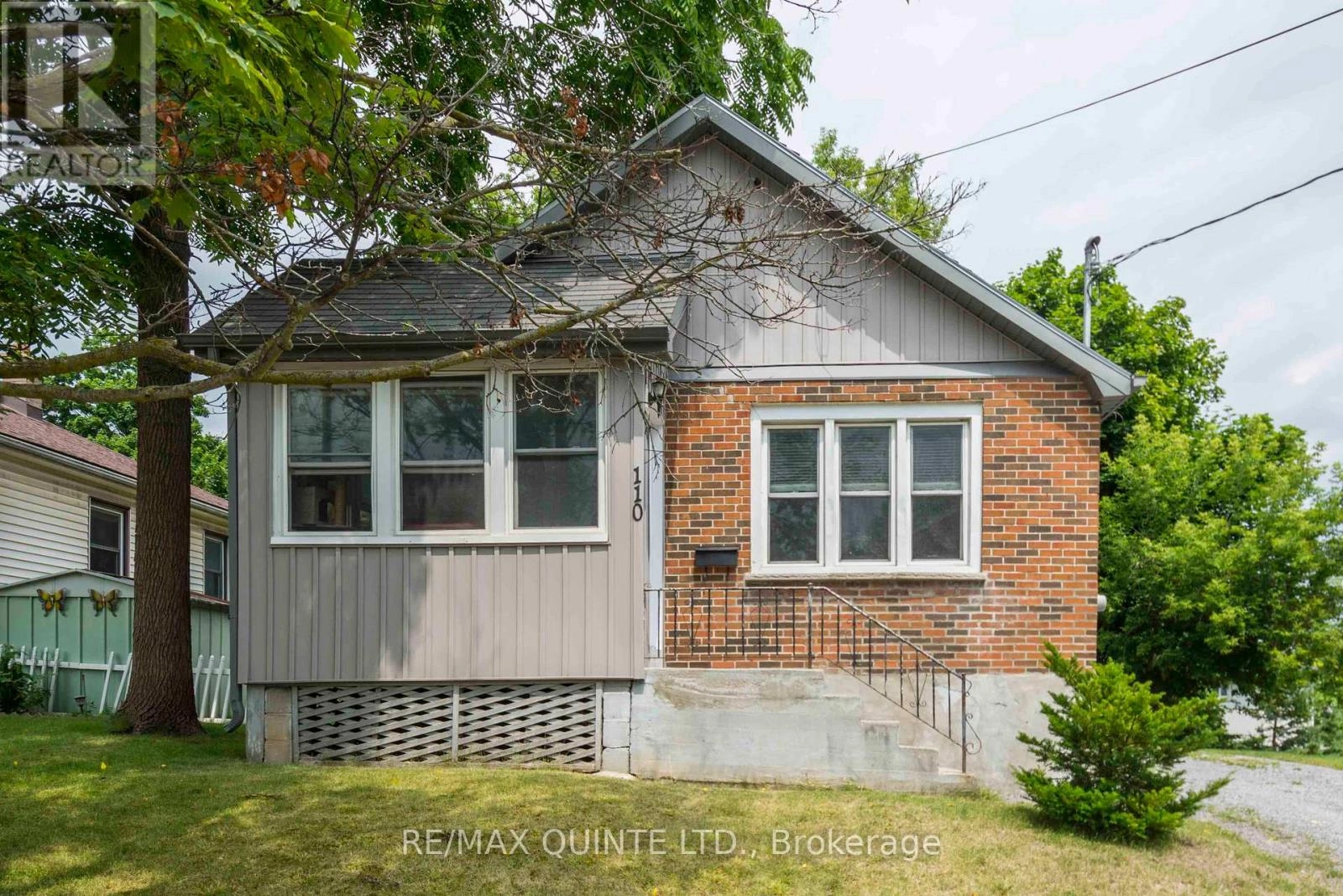 110 Moira Street W, Belleville, Ontario  K8P 1S9 - Photo 2 - X12385701