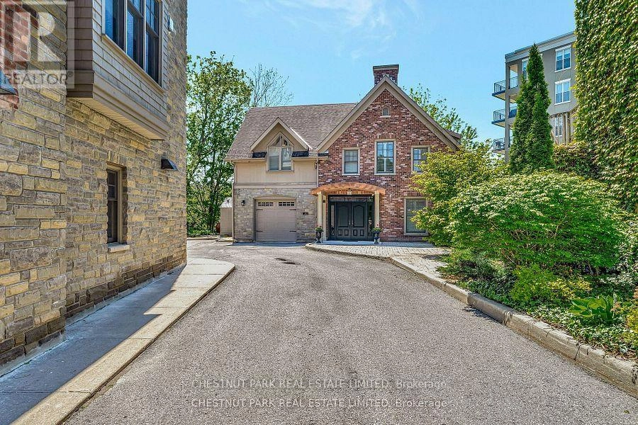 7 - 4 Bridge Street, Prince Edward County, Ontario  K0K 2T0 - Photo 2 - X12325877