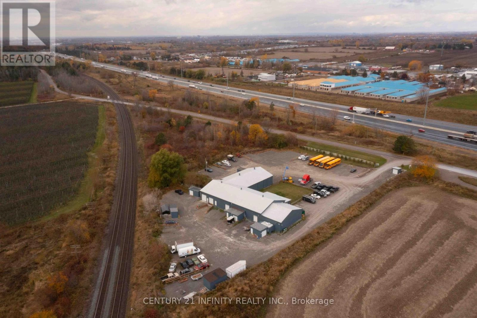 A - 1701 Darlington Park Road, Clarington, Ontario  L1E 2P7 - Photo 2 - E12115203