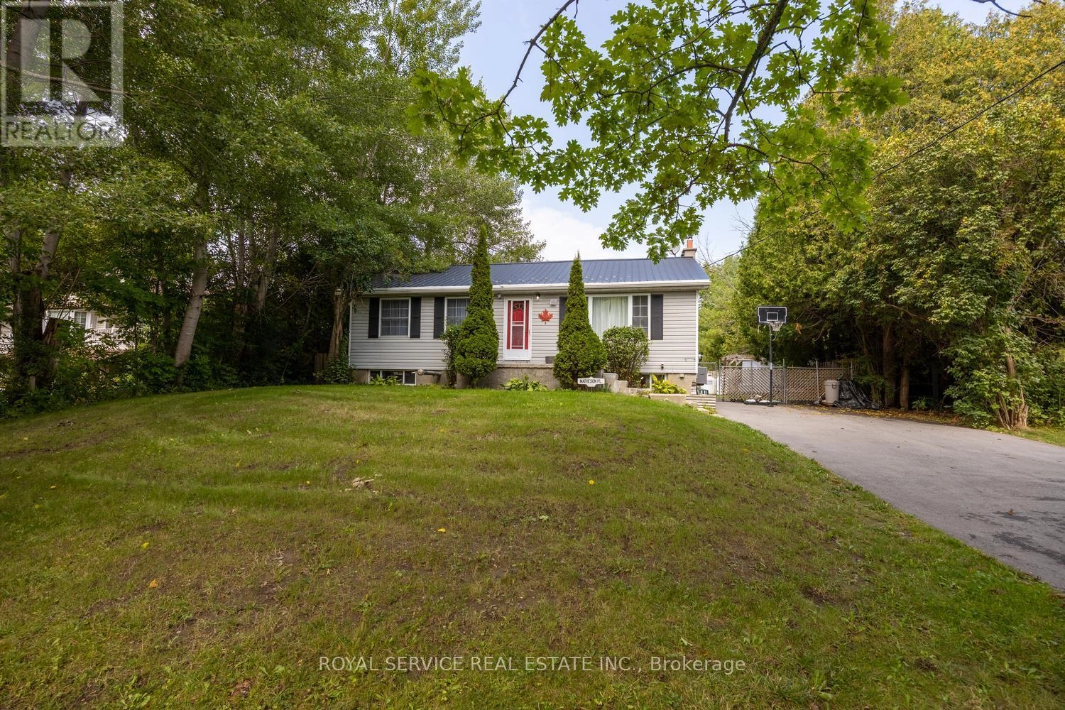 9144 Dale Road, Hamilton Township, Ontario  K9A 4J9 - Photo 2 - X12387992