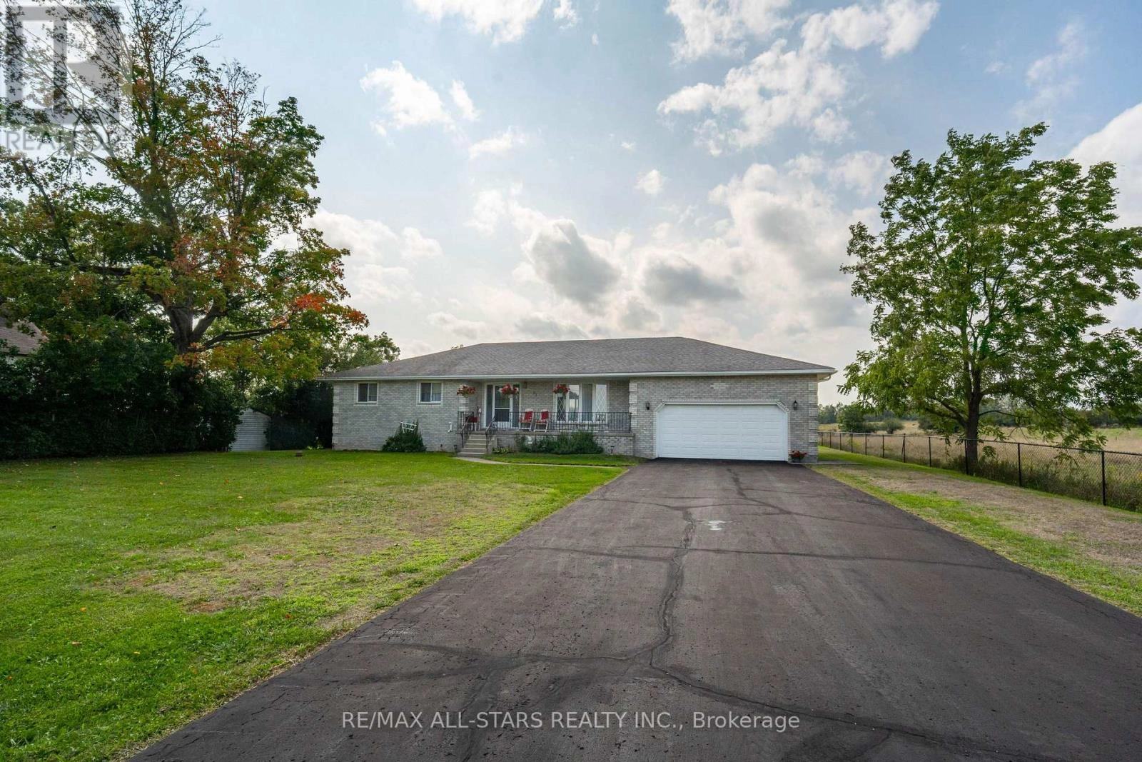 55 Sturgeon Street N, Kawartha Lakes, Ontario  K0L 2W0 - Photo 1 - X12388182