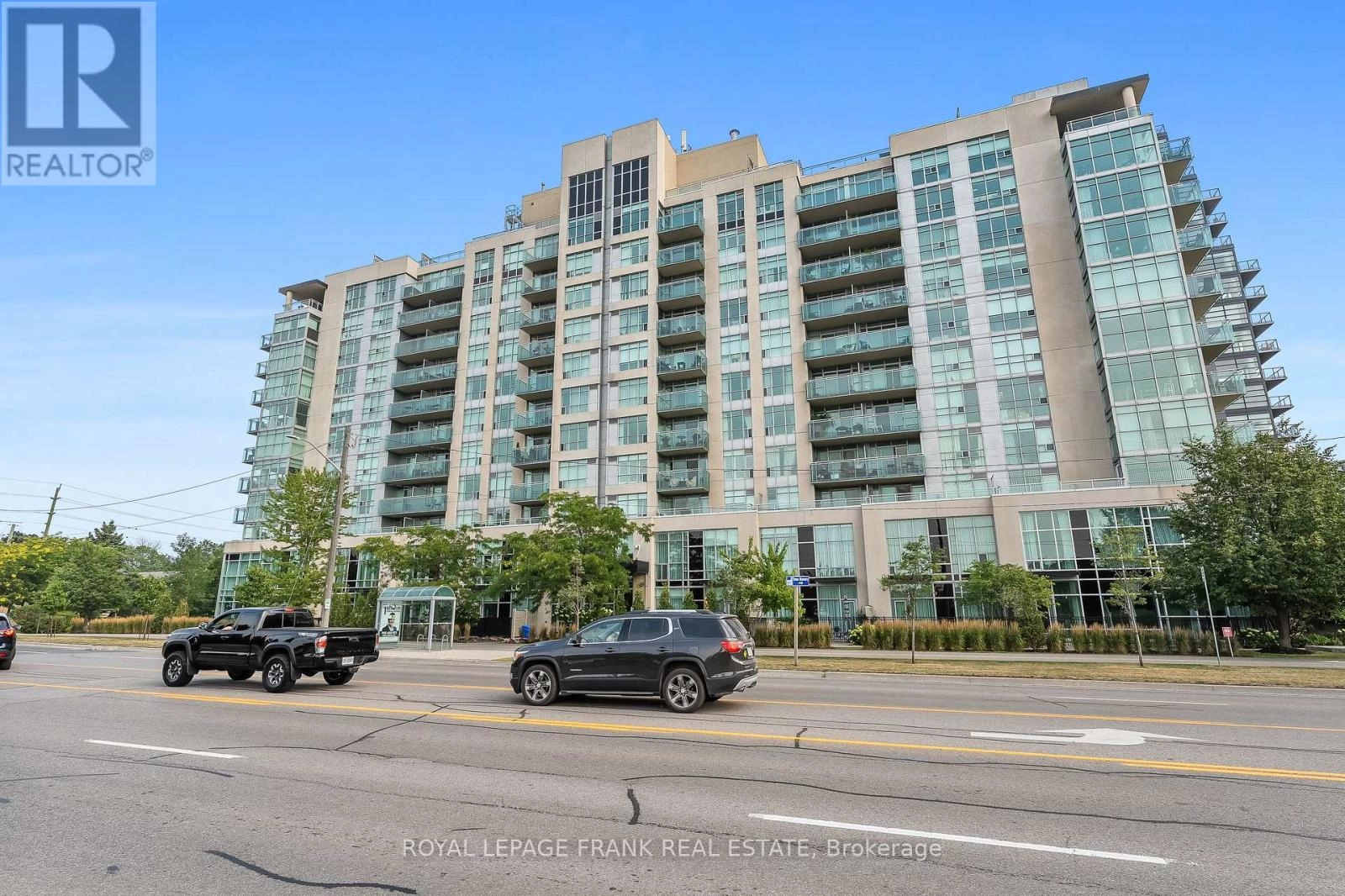 705 - 1600 Charles Street, Whitby, Ontario  L1N 1B8 - Photo 3 - E12330187