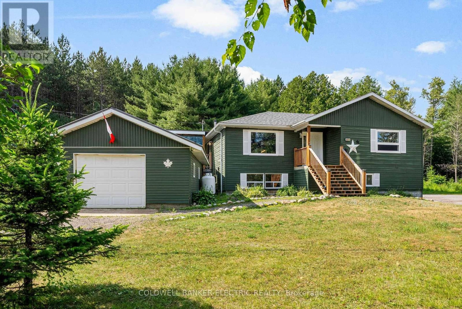577 Weslemkoon Lake Road, Tudor And Cashel, Ontario  K0L 1W0 - Photo 2 - X12389164