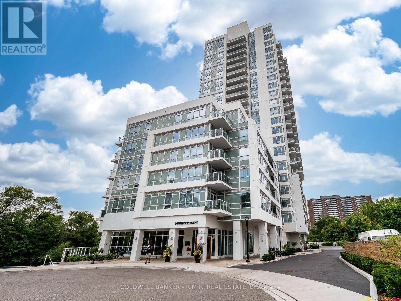 2106 - 10 Wilby Crescent, Toronto, Ontario  M9N 1E5 - Photo 1 - W12390989
