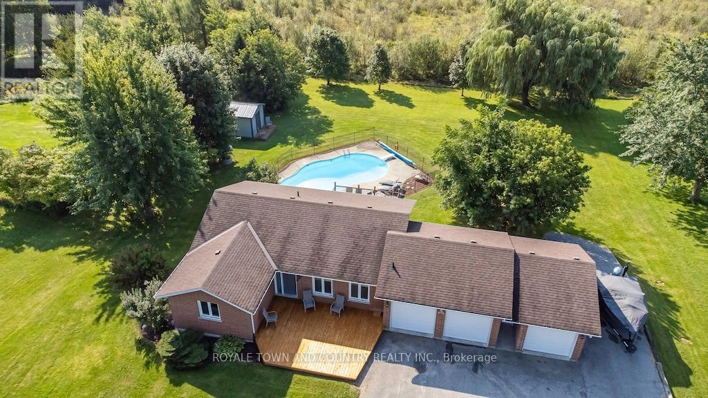 116 Cresswell Road, Kawartha Lakes, Ontario  K0M 2J0 - Photo 1 - X12391104